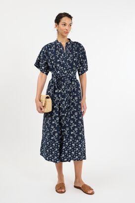 Kleid Giao