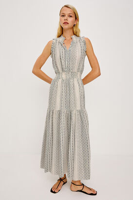 Kleid mit Lochstickerei