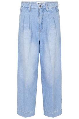 Hose Noa Crop