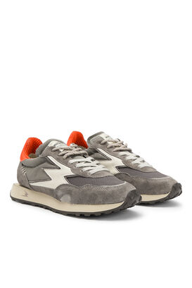 Sneaker Hype 229
