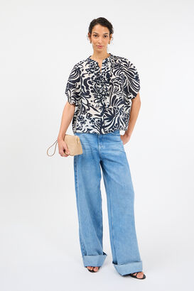 Bluse mit R&uuml;sche