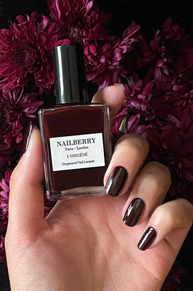 Nagellack Noirberry