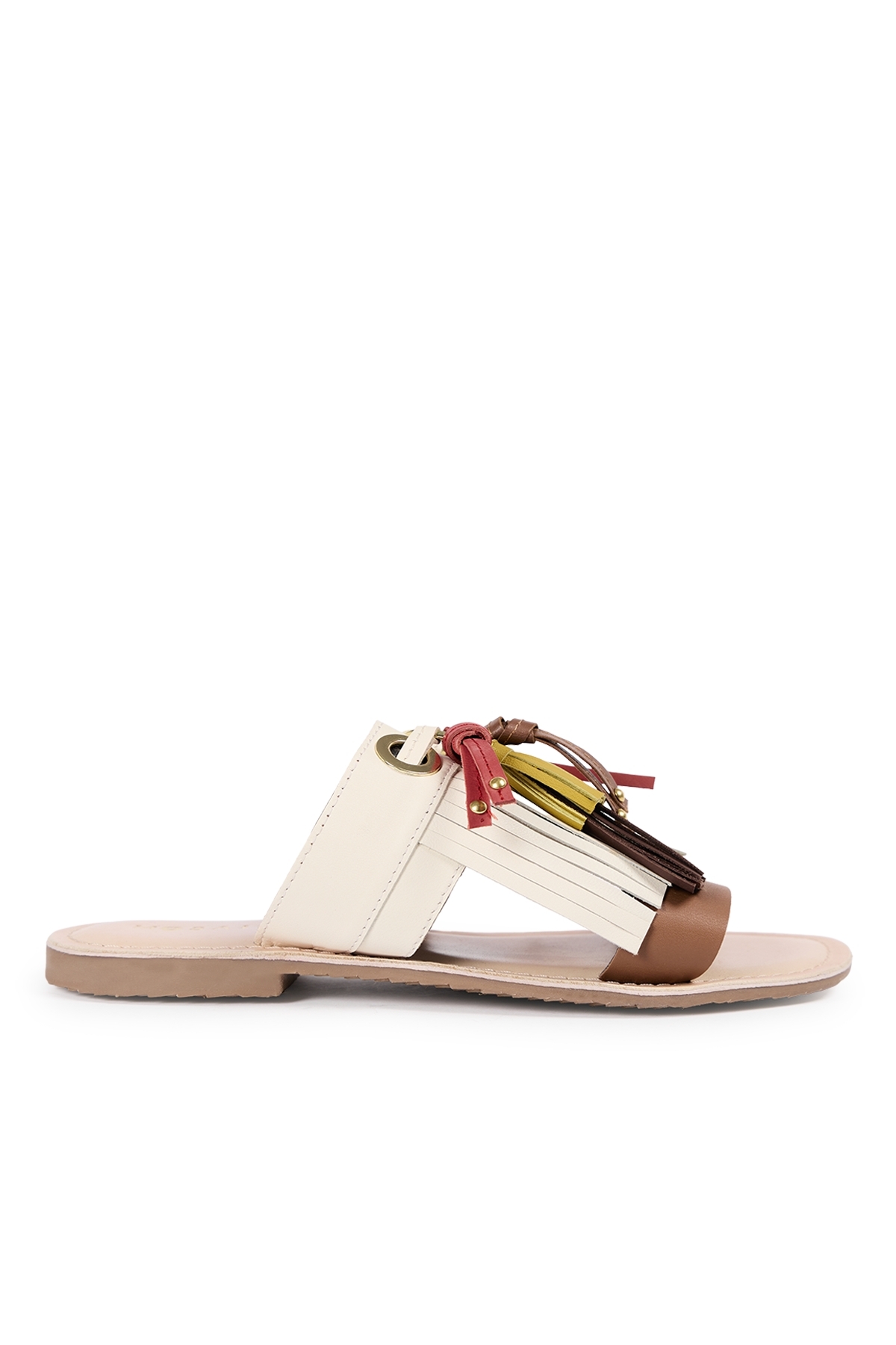 Sandalen mit Troddeln